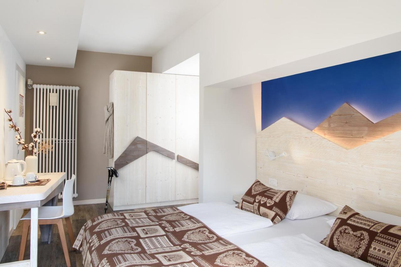 Hotel Garni Roberta Malga Ciapela Ngoại thất bức ảnh
